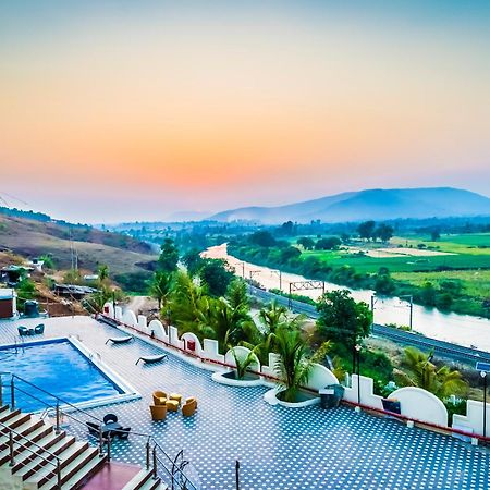 Ratnaa Resort Khamshet Kültér fotó