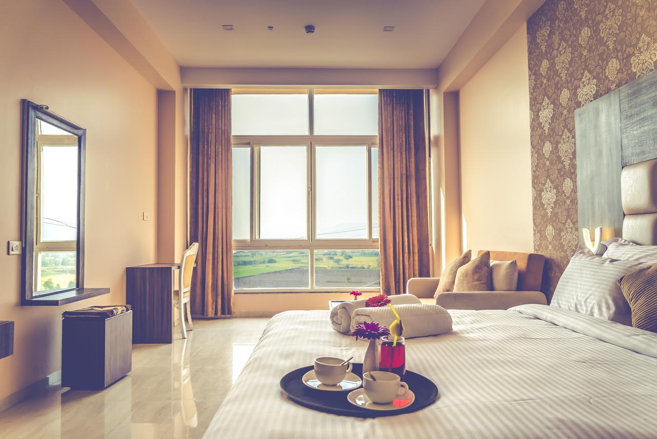 Ratnaa Resort Khamshet Kültér fotó